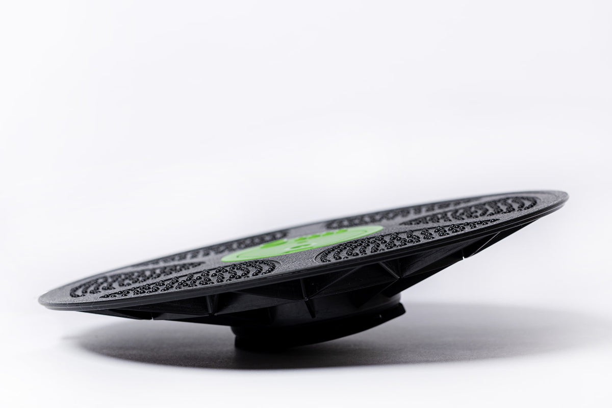 balance board for smart workouts, particula tech balance board, GoBalance Board, Bobo Wobbly board, balance games on smartphone, balance training on tablet